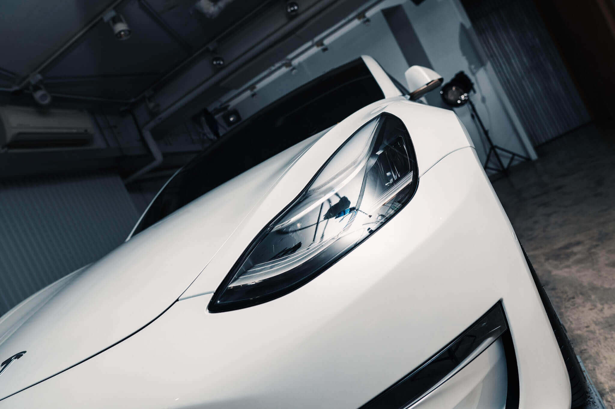 Tesla Model 3 台北鍍膜推薦 SF 德國頂級鍍膜漆面塗層